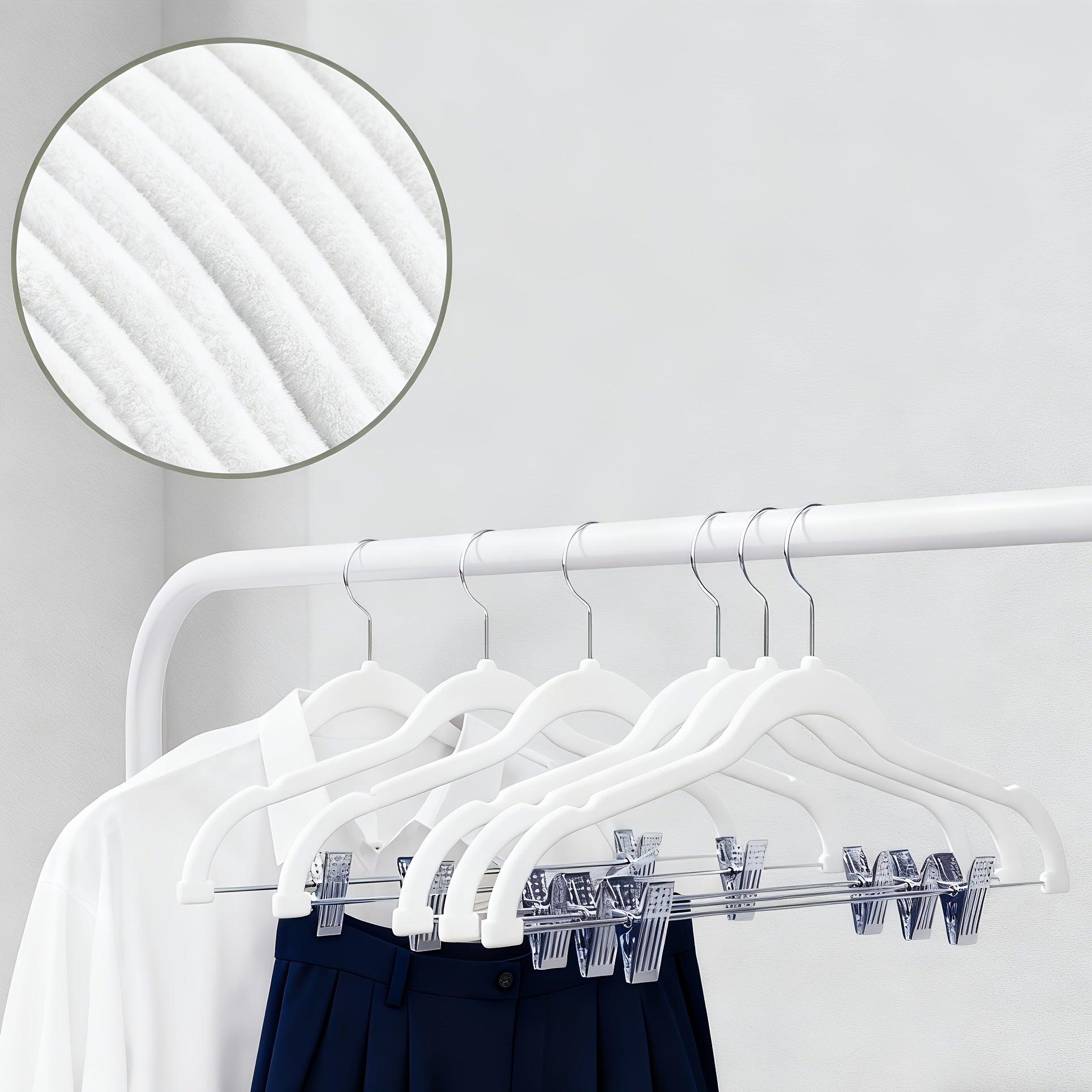 20\u002F30\u002F50pcs Velvet Hangers, Adjustable Non-Slip Pants\u002FSkirt Clips, Heavy-Duty, Hangers with Clips, Pants Hangers, Hangers for Clothes, Suitable for Pants, Skirts, Coats, Dresses - Sturdy and Durable